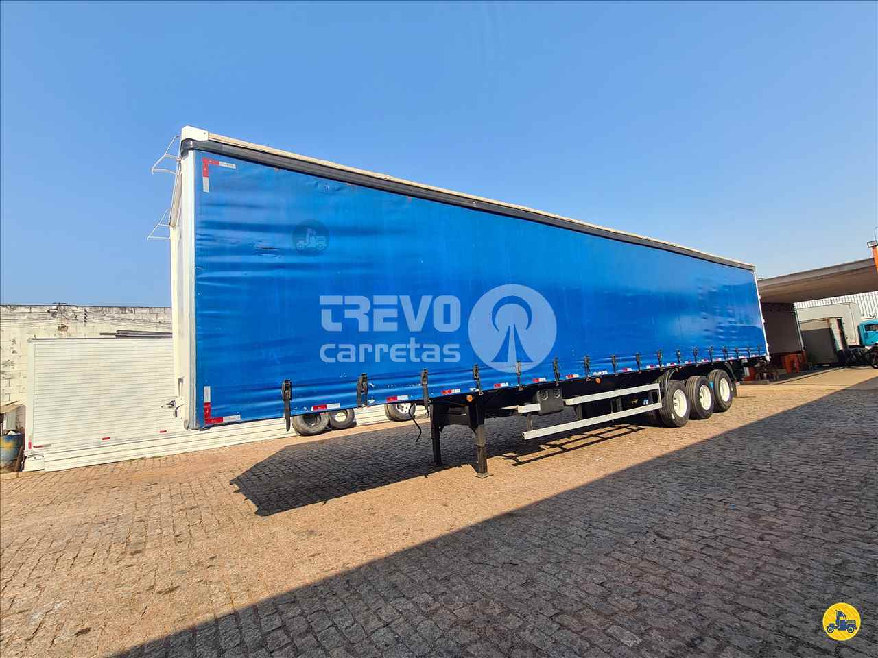 CARRETA SEMI-REBOQUE BAU SIDER Reta Trevo Carretas SUMARE SÃO PAULO SP